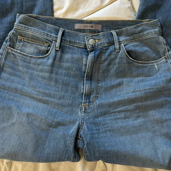 JOE’S JEANS HIGH-RISE NEHA 30 FLARED LEG - Picture 4 of 5